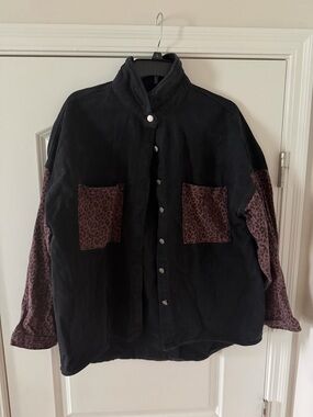 Amazon Black Jean Jacket with Brown Leopard Pockets & Sleeves Size L